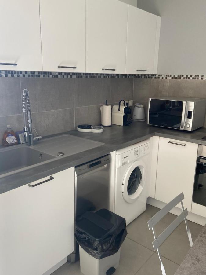 Apartment Vue Emplacement Exceptionnel Avec Parking La Ciotat