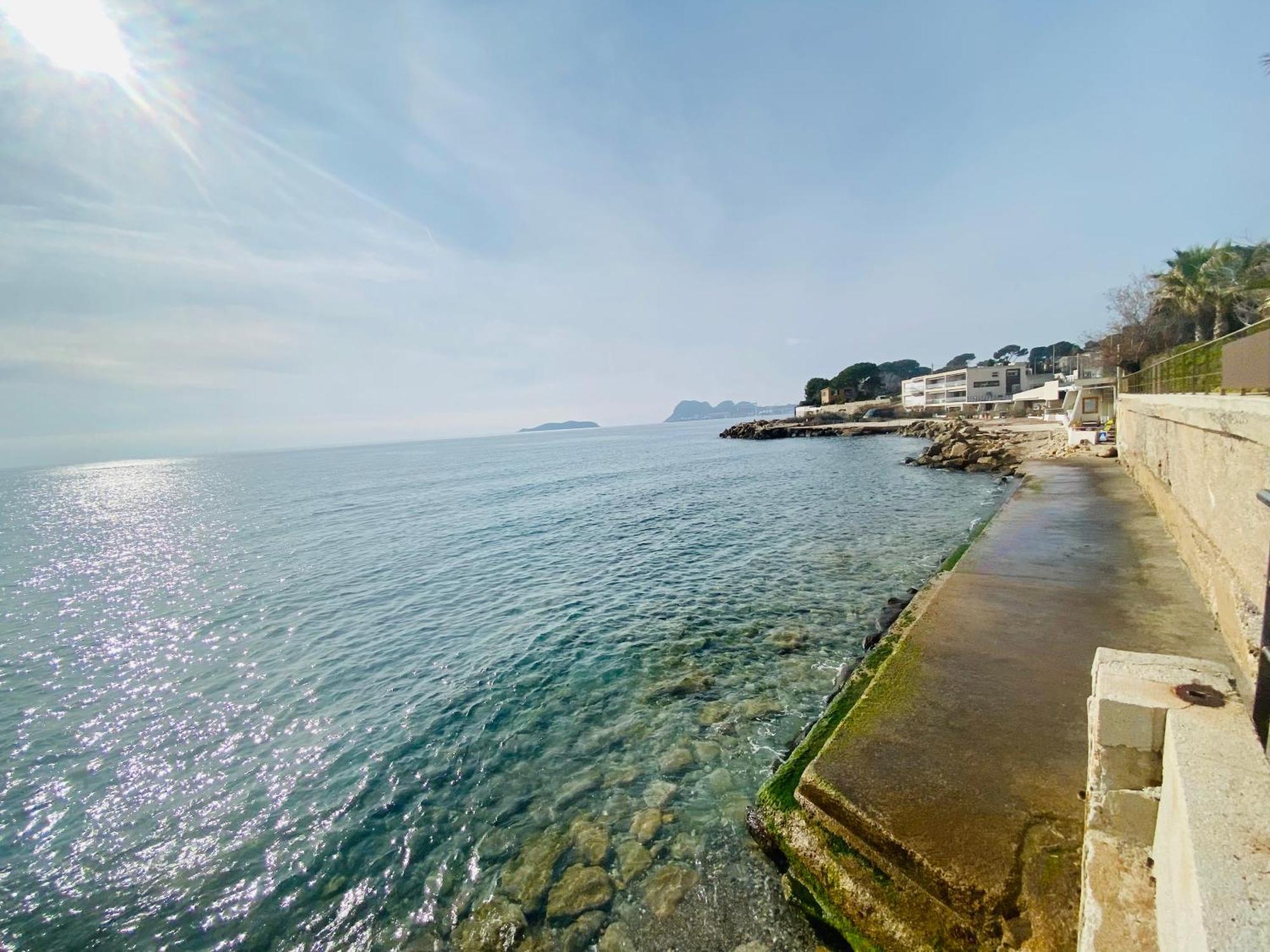 Vue Emplacement Exceptionnel Avec Parking *